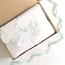 Load image into Gallery viewer, 'Handcare' Hamper