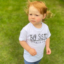 Load image into Gallery viewer, &#39;I&#39;m a Big Sister to a NICU Star&#39; Kids Tshirt
