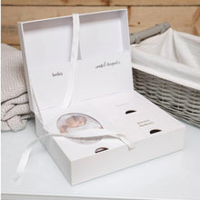 Load image into Gallery viewer, Twinkle Twinkle Baby Keepsake Box
