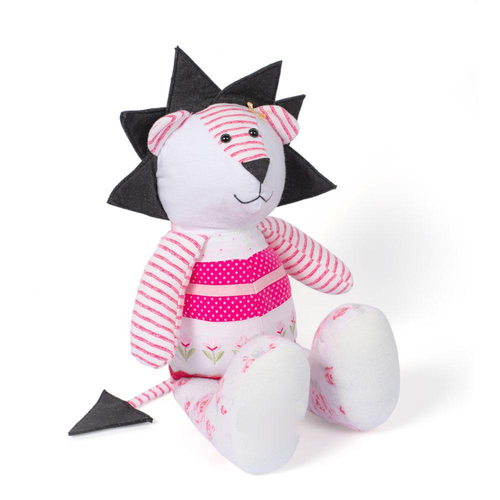 Your Clothes Keepsake Lion